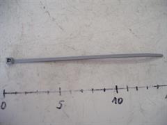983472 -  215x215