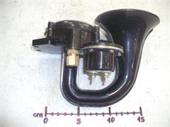 M7053 -  215x215