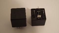 KM1424/5LFN - Relay 215x215