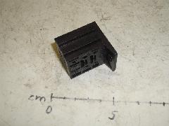 685100010 -  215x215