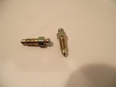 0010 - Bleeder pin M8X1,25 215x215