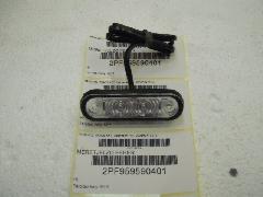 2PF959590401 - Side light 215x215