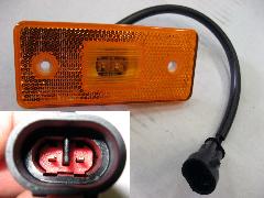 S1503154001 - LAMPA OBRYSOWA BOCZNA 215x215